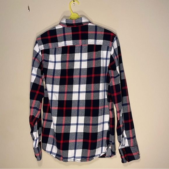 Small long sleeve flannel - Picture 2 of 3